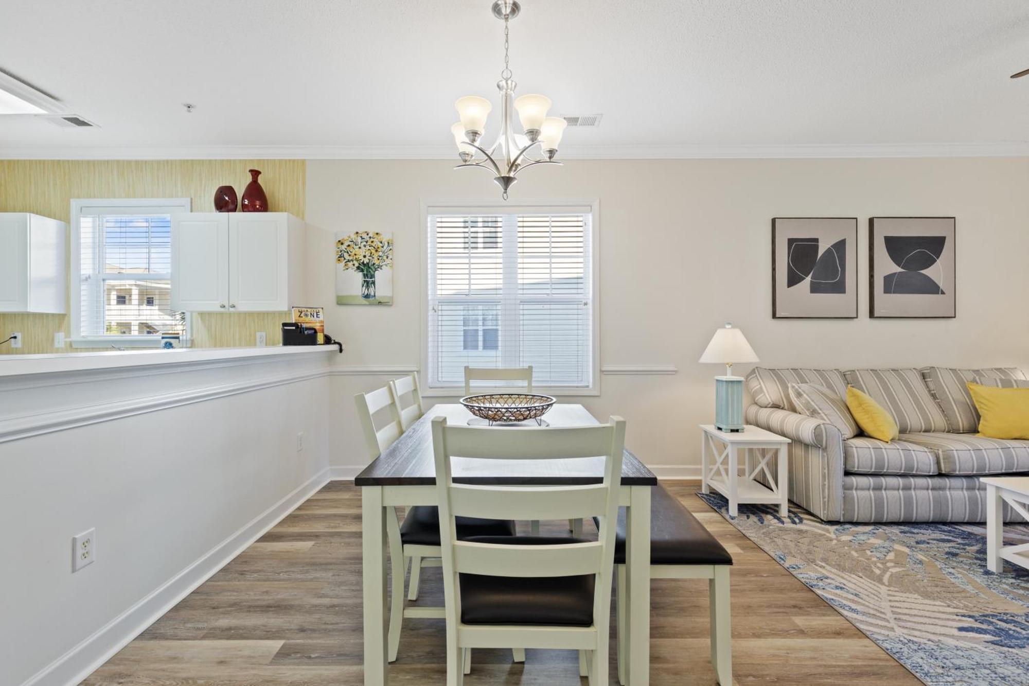 Yellow Daisy & Beach Escape North Myrtle Beach Bagian luar foto